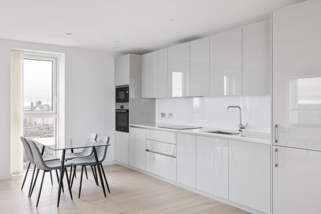Apartment in London - View 4