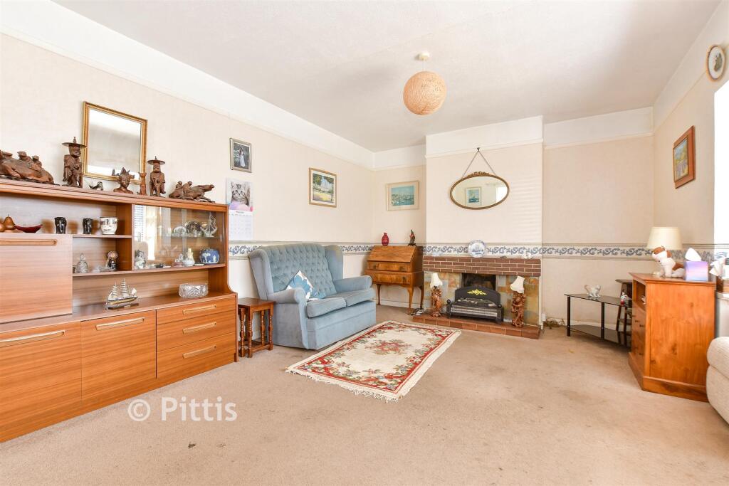 House in Portsmouth - View 5