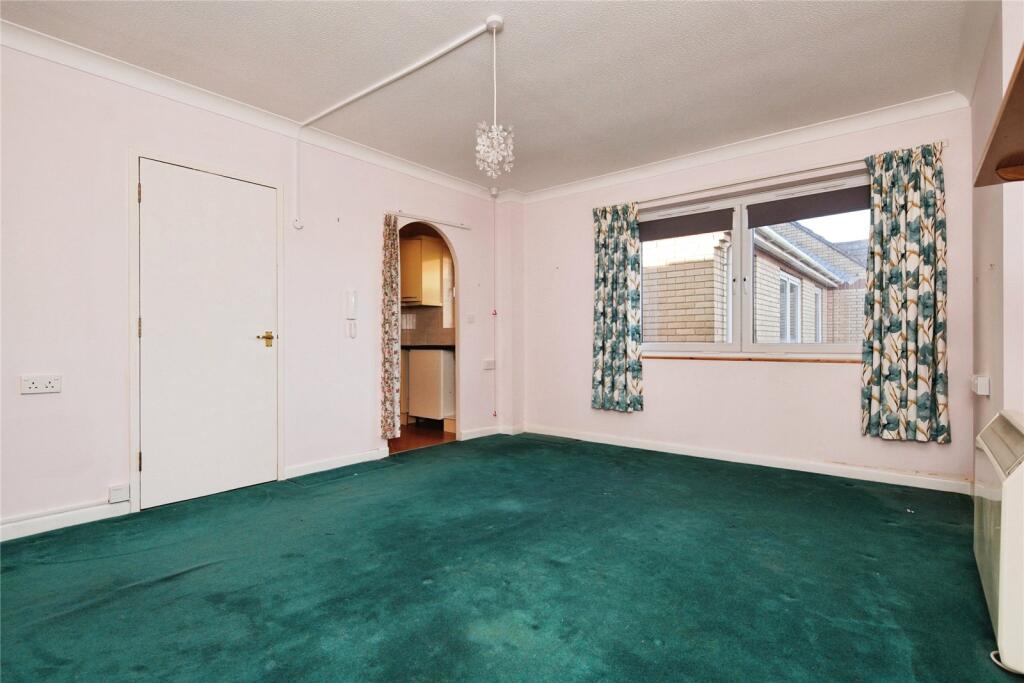 Apartment in Hove, Brighton and Hove - View 3