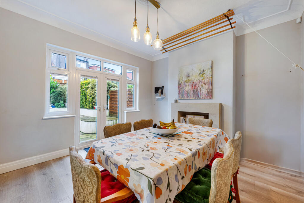 House in Leeds - View 4