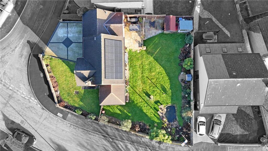 Hales Close, Scunthorpe, DN16 photo 2