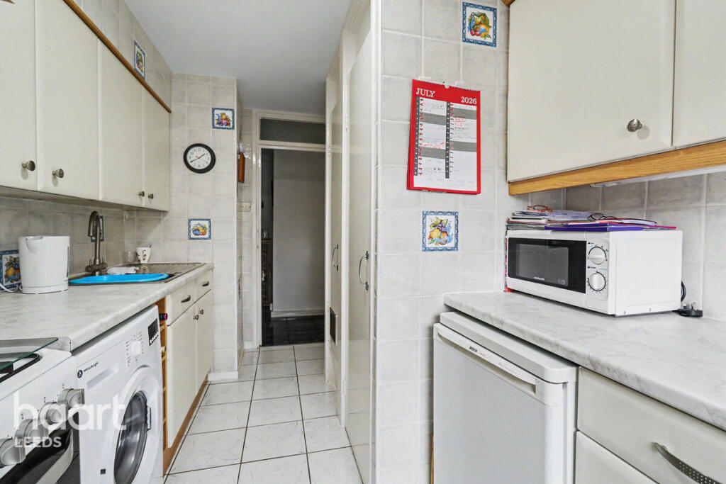 Main image of property: Crescent Towers, Leeds