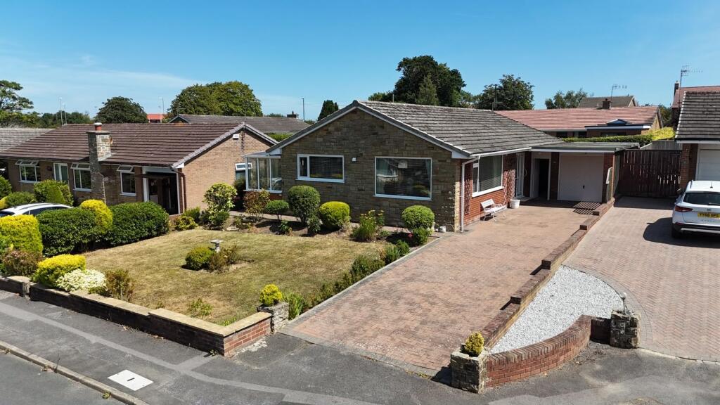 Main image of property: Barmoor Green, Scalby, YO13