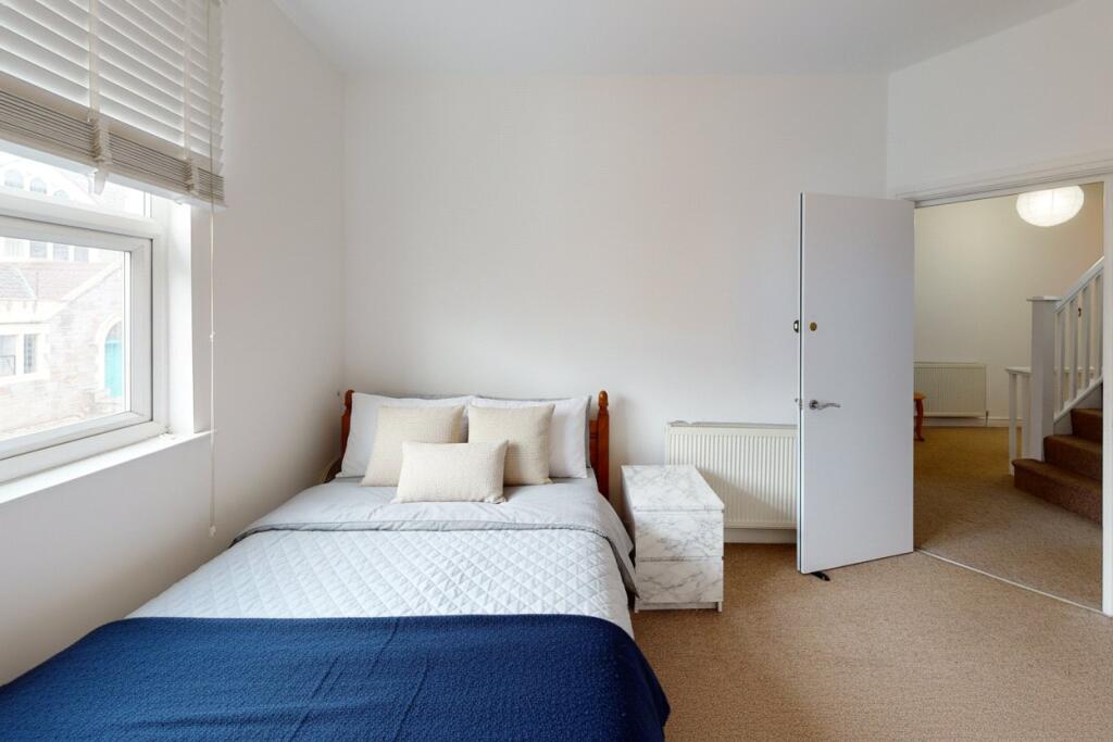 4 bedroom house for rent