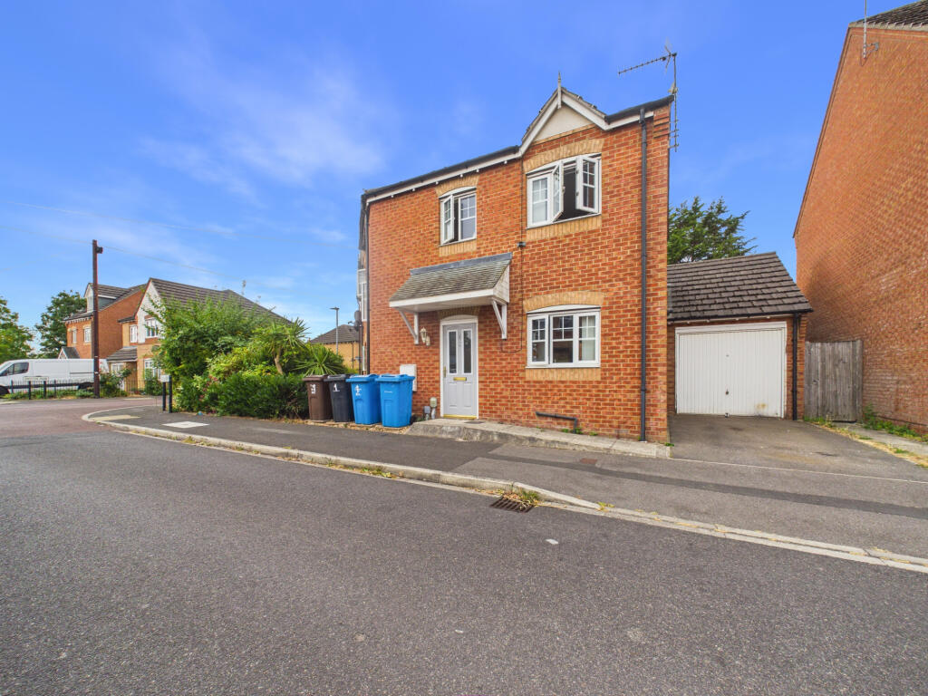 Main image of property: Redhill Park, Hull, North Humberside, HU6