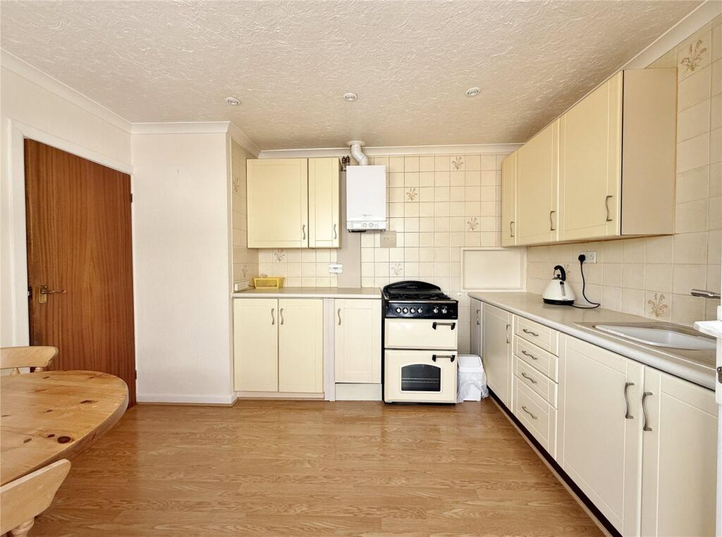 House in Verwood, Ebblake - View 5