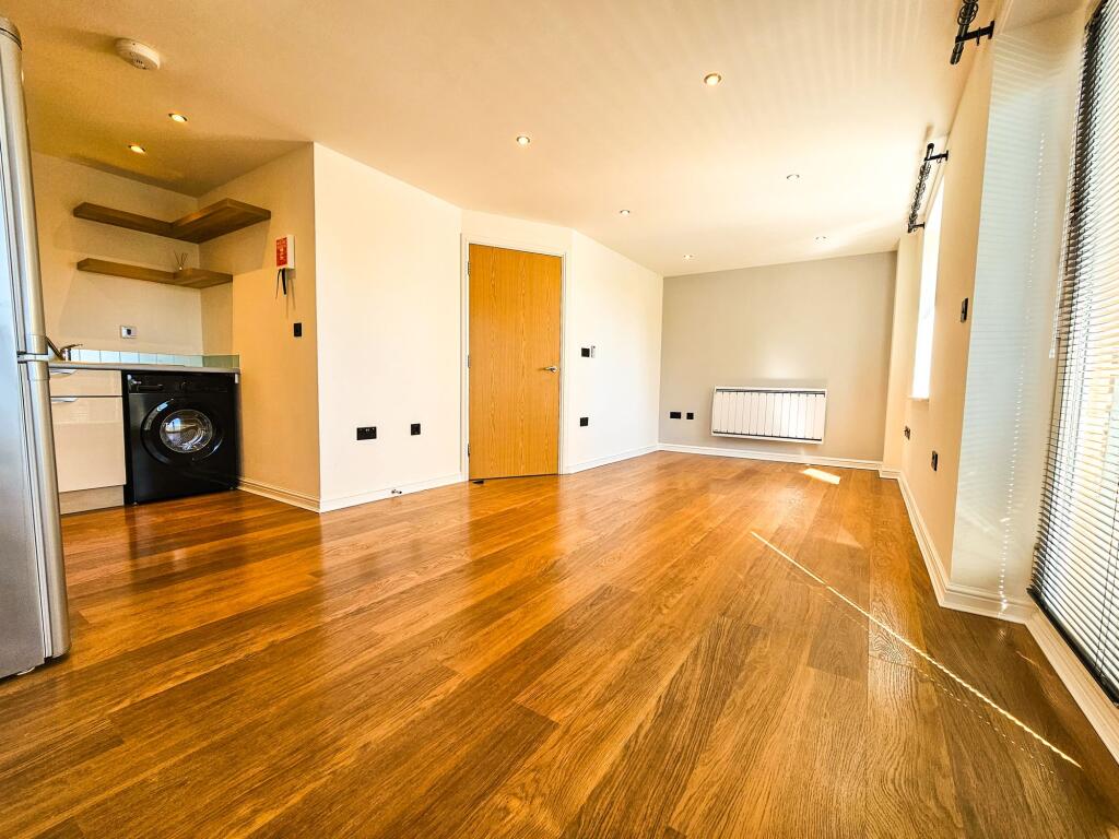 Main image of property: Branagh Court, Reading, RG30