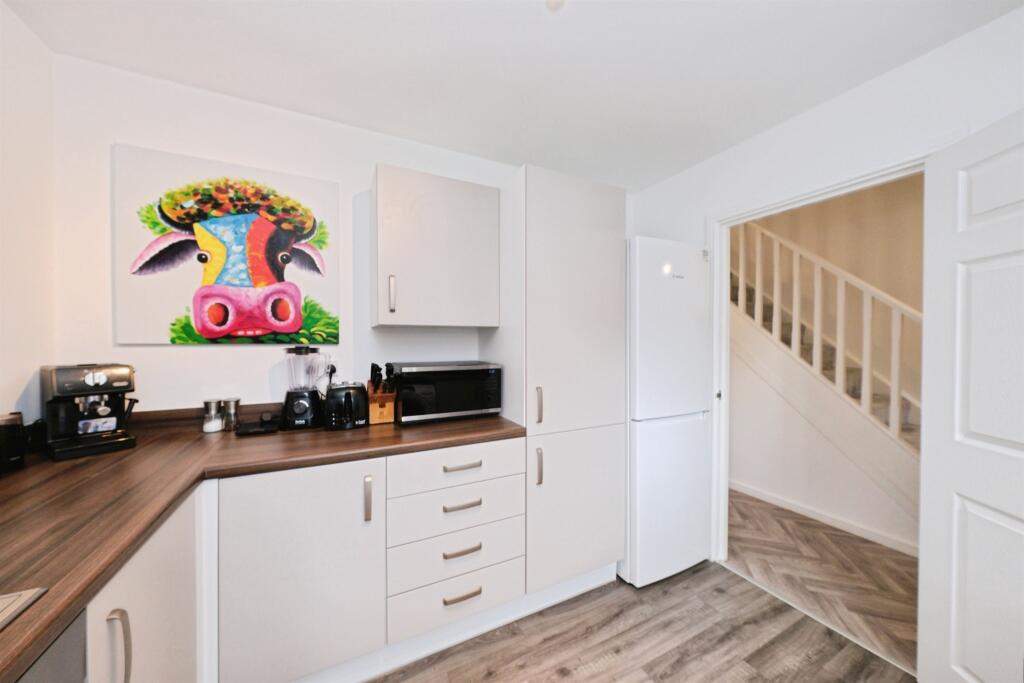 Unity Close, BELPER photo 4