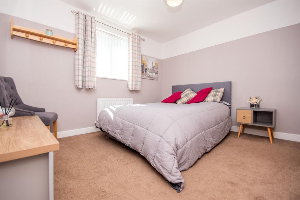 House in Desborough, North Northamptonshire - More