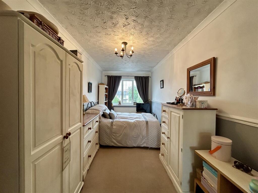 Additional image 23 of Manor Way, Halesowen