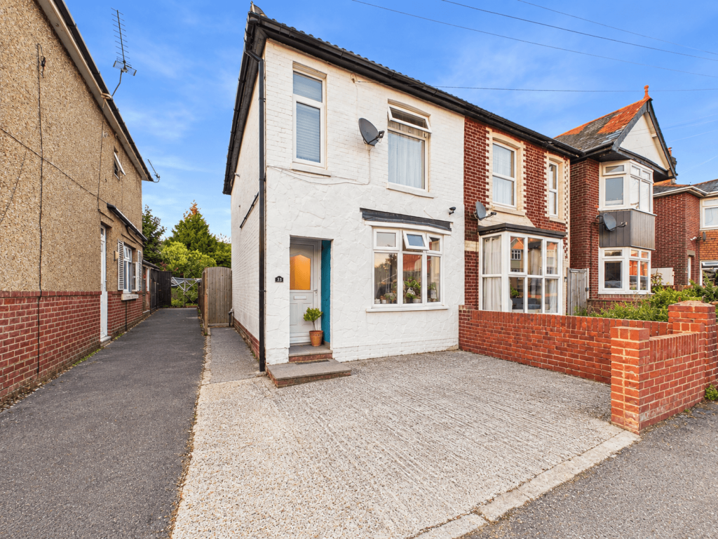 2-bed semi-detached on Swift Road, Woolston, SO19, £315,000