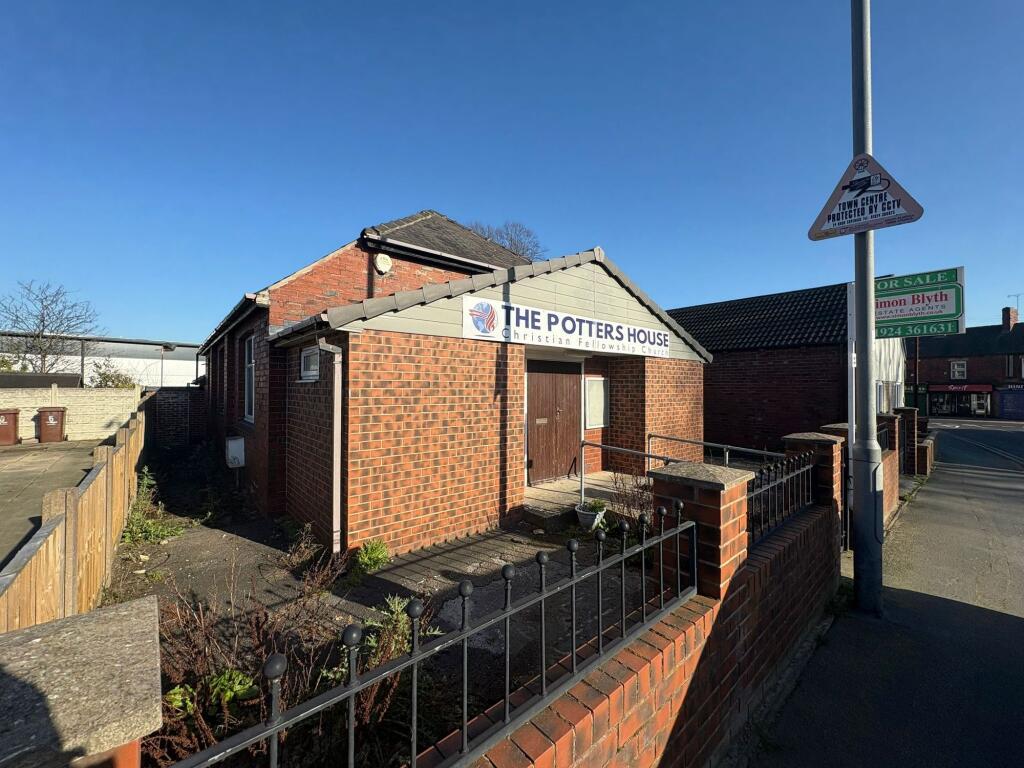 Main image of property: Little Lane, South Elmsall, WF9