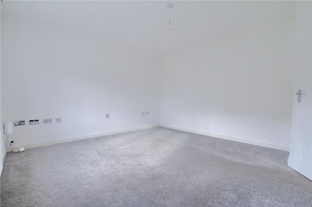 House in Stockton-on-Tees - View 4