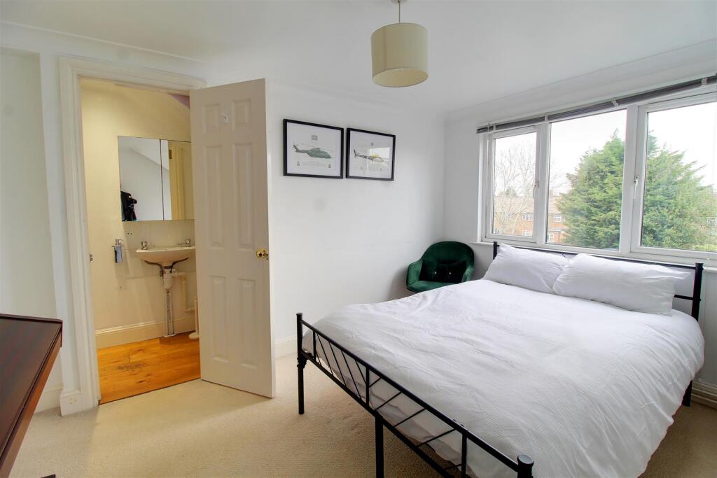 Additional image 21 of Holloways Lane, Welham Green