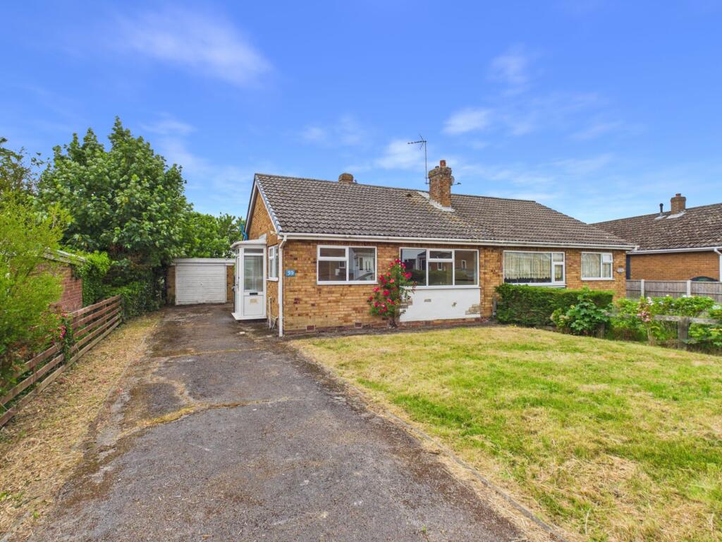 Main image of property: Hill Field, Selby, YO8