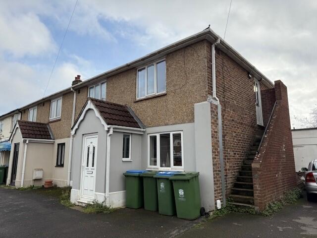Main image of property: White Hart Lane, Fareham, Hampshire, PO16