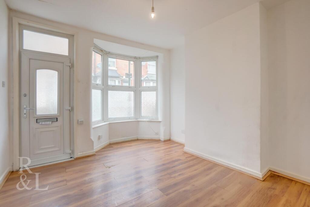 House in Nottingham, Nottinghamshire - View 3