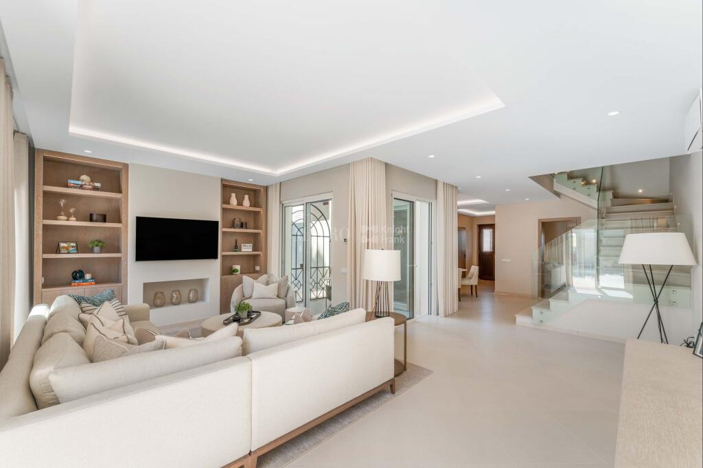 Main image of property: Algarve, Pinheiros Altos