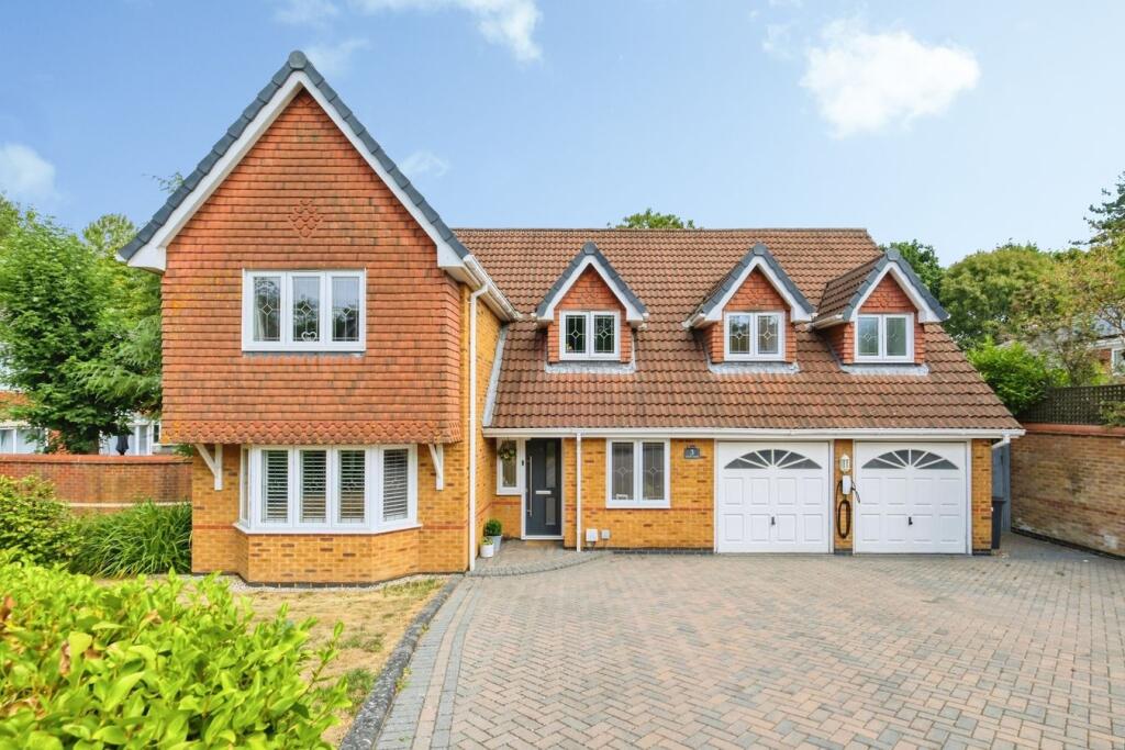 Main image of property: Leafy Lane, Whiteley, Fareham, PO15