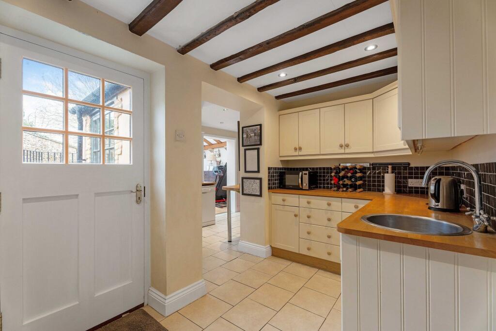 House in West Oxfordshire, Milton-under-Wychwood - View 5