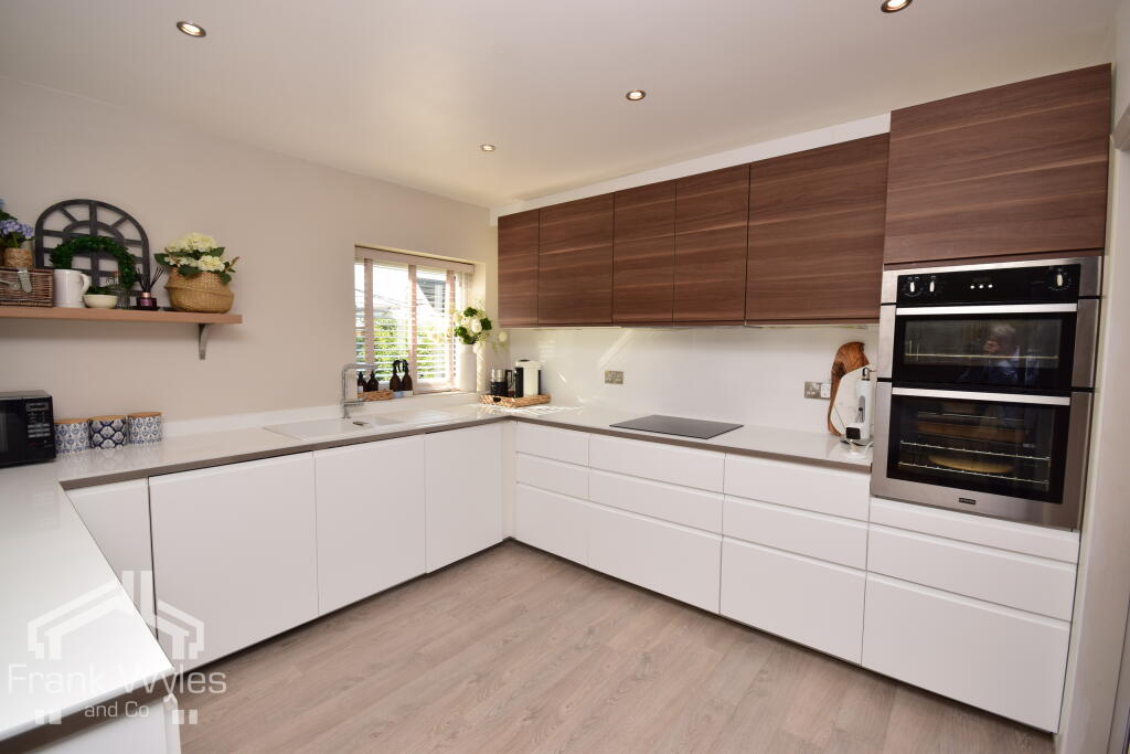 Bryning Lane, Wrea Green, Preston, Lancashire photo 3