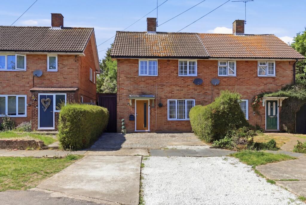 2-bed semi-detached on Running Waters, Brentwood, CM13, £425,000