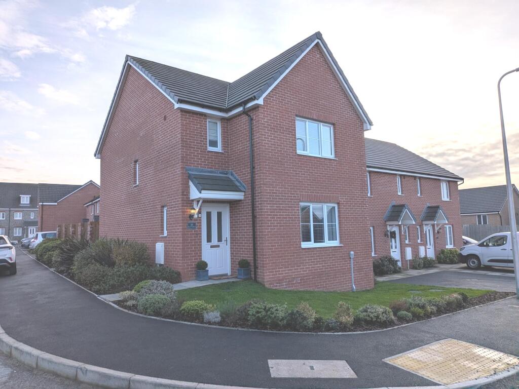 Main image of property: Heol Y Gylfinir, Llanilid, Pontyclun