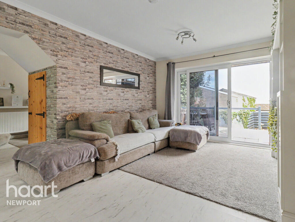 House in Newport, Fairwater - View 4
