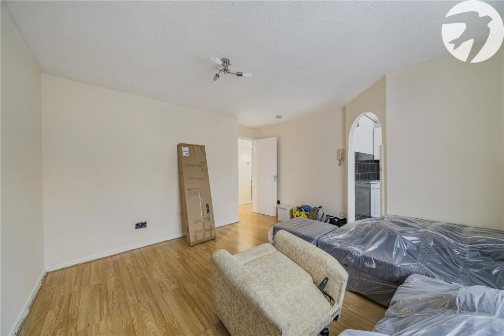 Apartment in Dartford, Brooklands, New Town - View 4