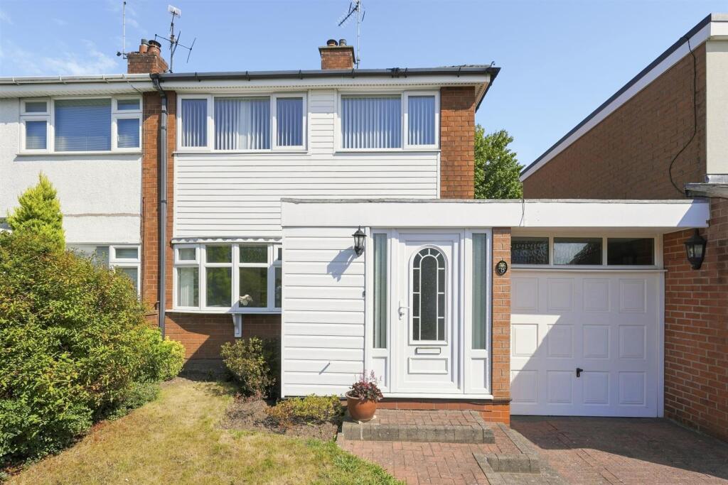 Main image of property: Thornton Avenue, Macclesfield