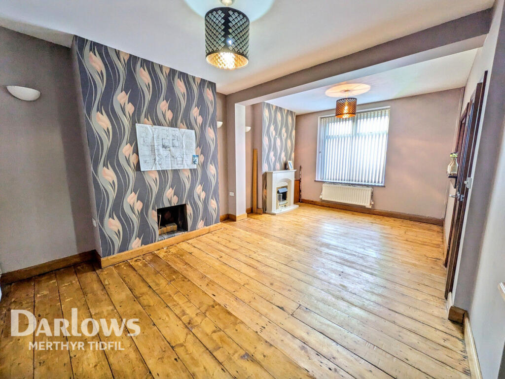 4-bed terraced on 6 Tanybryn Place, £150,000