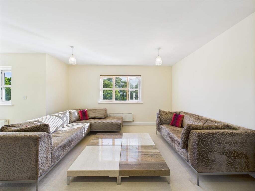 Main image of property: 92 Middlewood Close Solihull B91 2UN