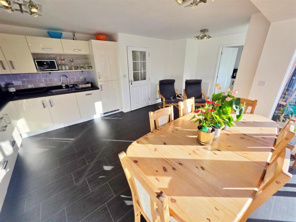 House in Wyre, Burn Naze - View 4