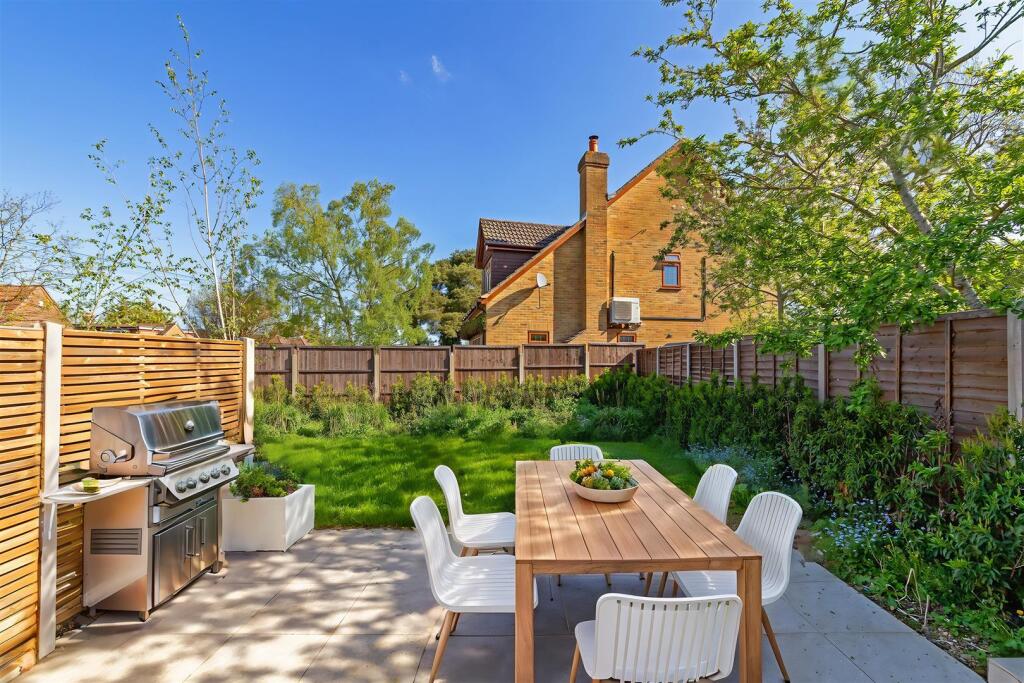 Additional image 21 of Wildwood Avenue, Bricket Wood, St. Albans
