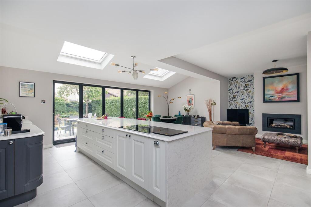 House in Newcastle upon Tyne - View 3
