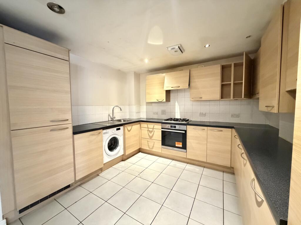 Apartment in Brighton - View 5