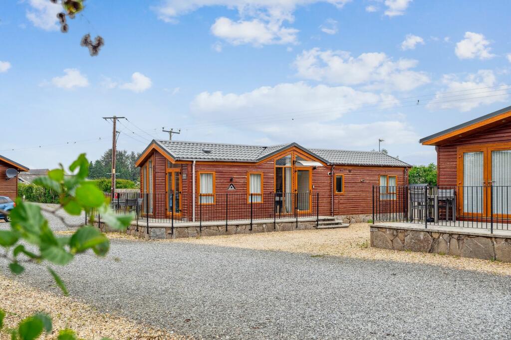Main image of property: Lochmanor Park, Dunning, PH2