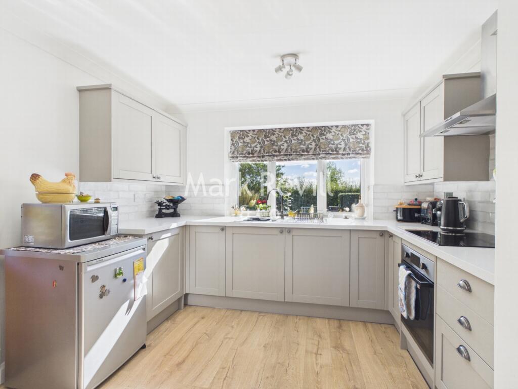 House in Redhill - View 5