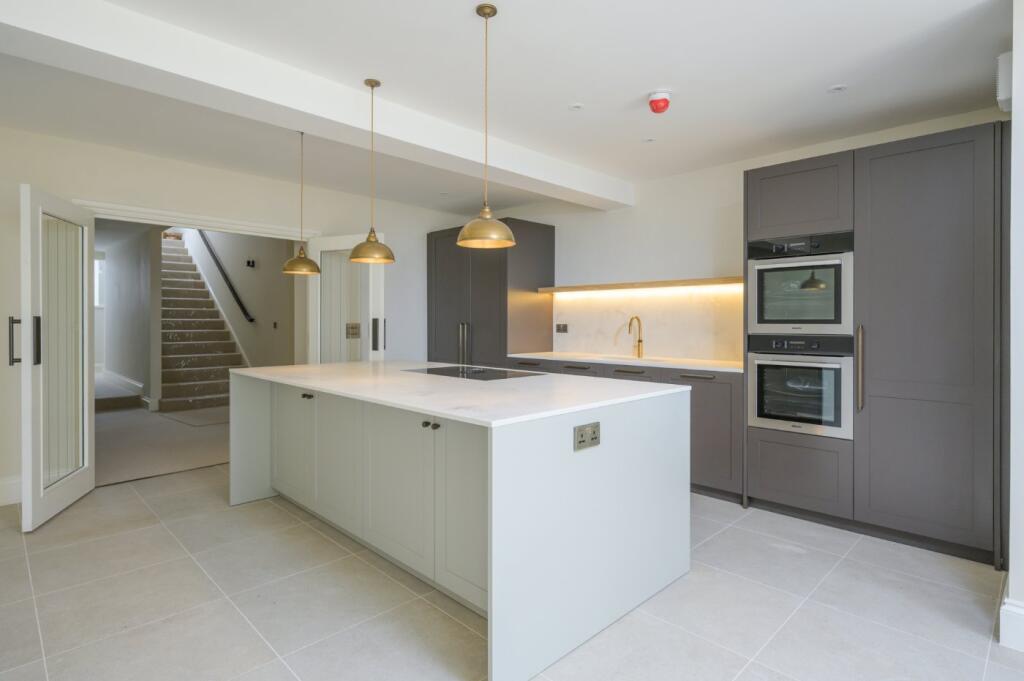 Oakfield, Weston Park, Batht, BA1 photo 4
