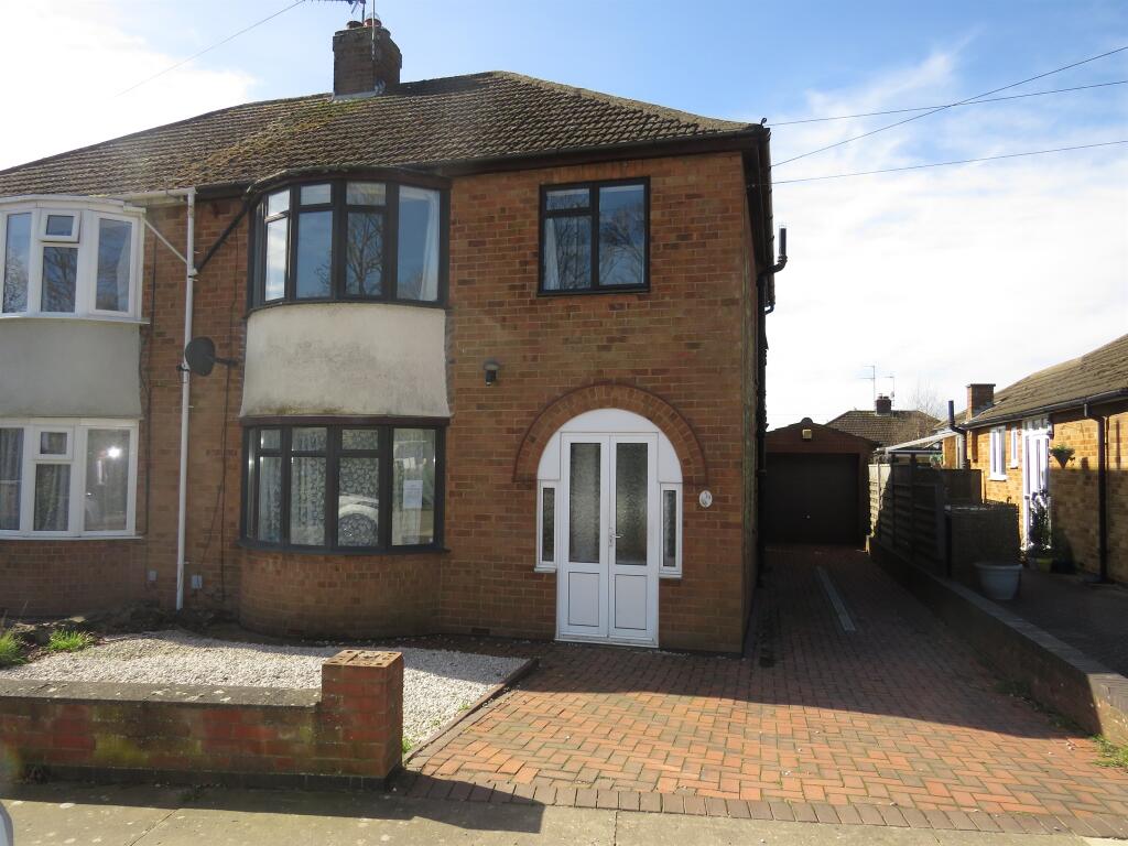 Main image of property: Burton Road, Finedon, Wellingborough