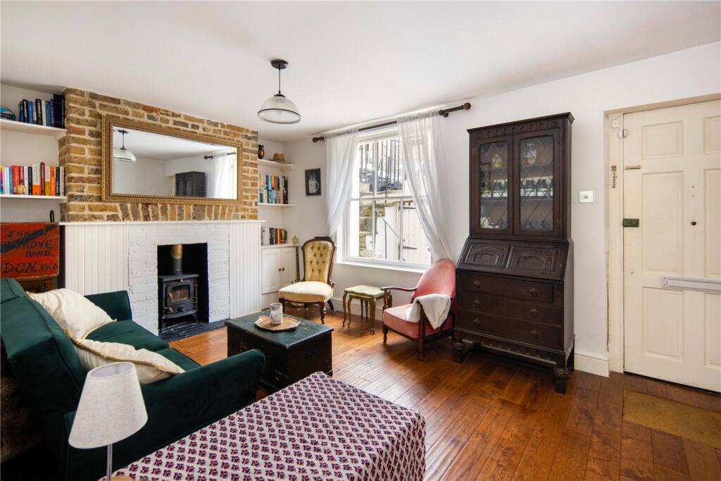 Apartment in London, Stepney - View 2