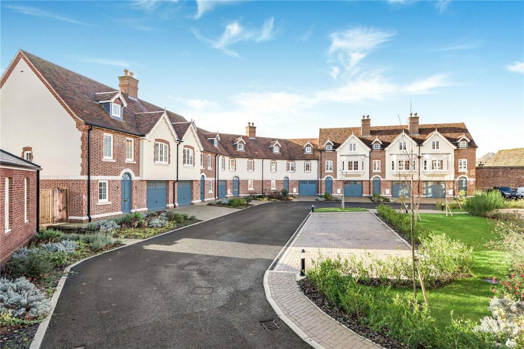 Main image of property: St Peters Mews, The Parade, Marlborough, Wiltshire, SN8