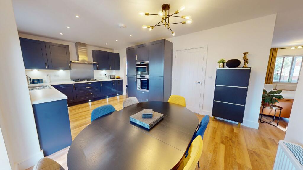 House in Stoke-on-Trent - View 5