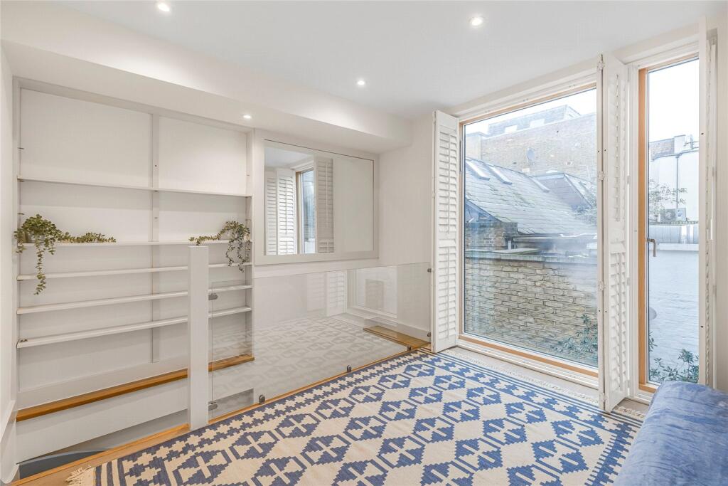Main image of property: Redcliffe Road, Chelsea, London, SW10