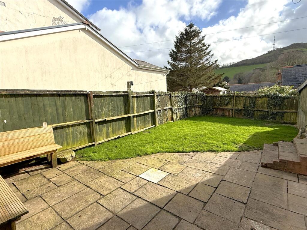 Highfield Gardens, Combe Martin, North Devon, EX34 photo 2