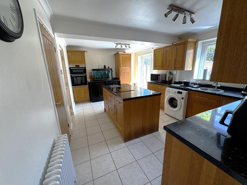 House in Solihull, Castle Bromwich - View 3