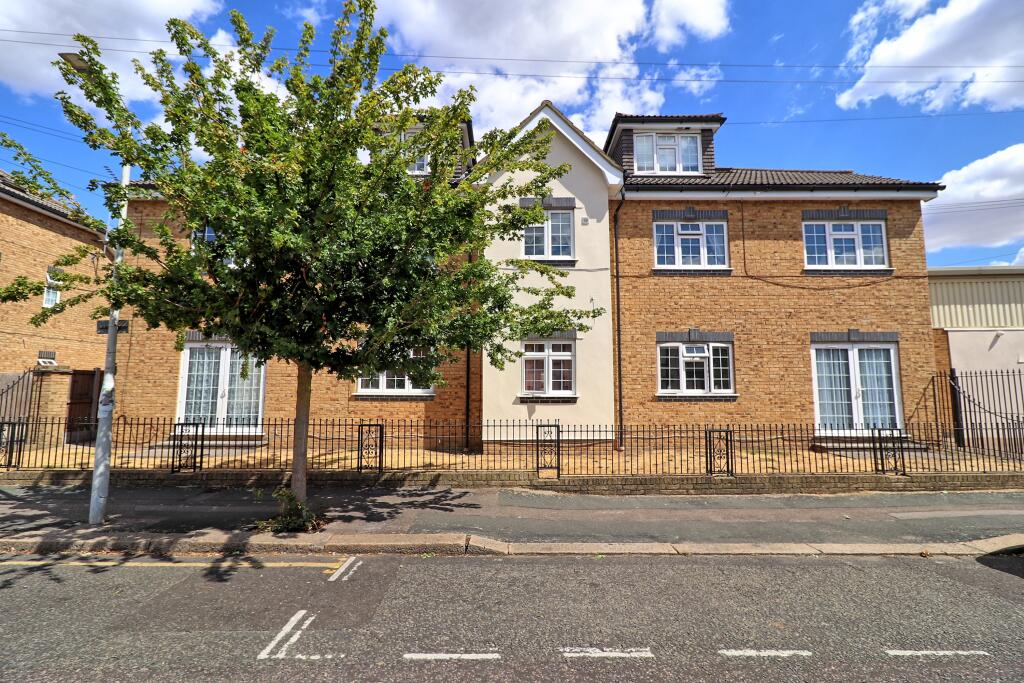 Main image of property: St Georges Court, Romford, RM1