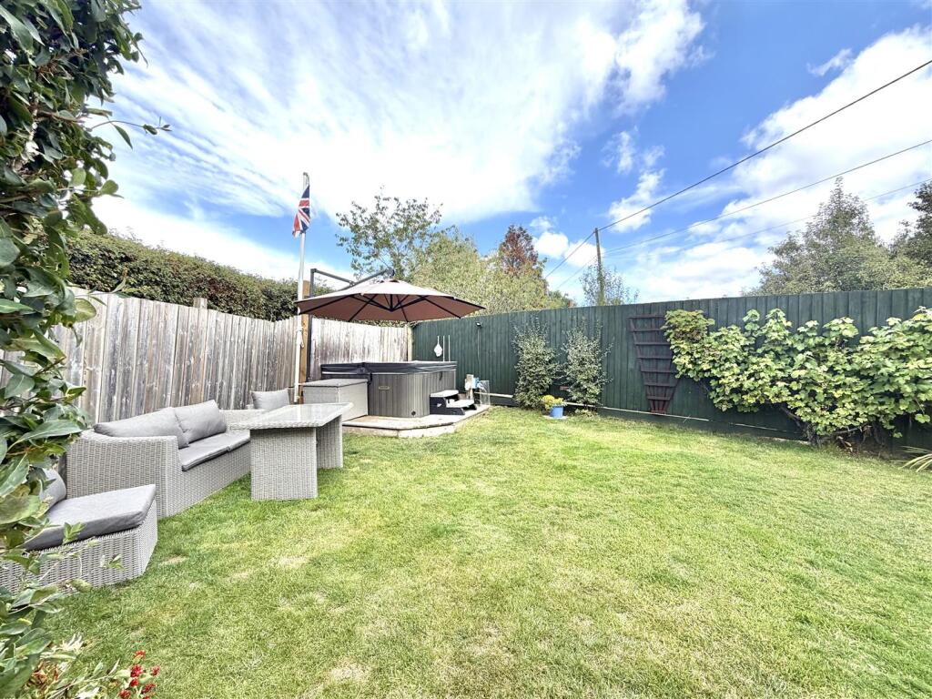 House in Salisbury - View 3