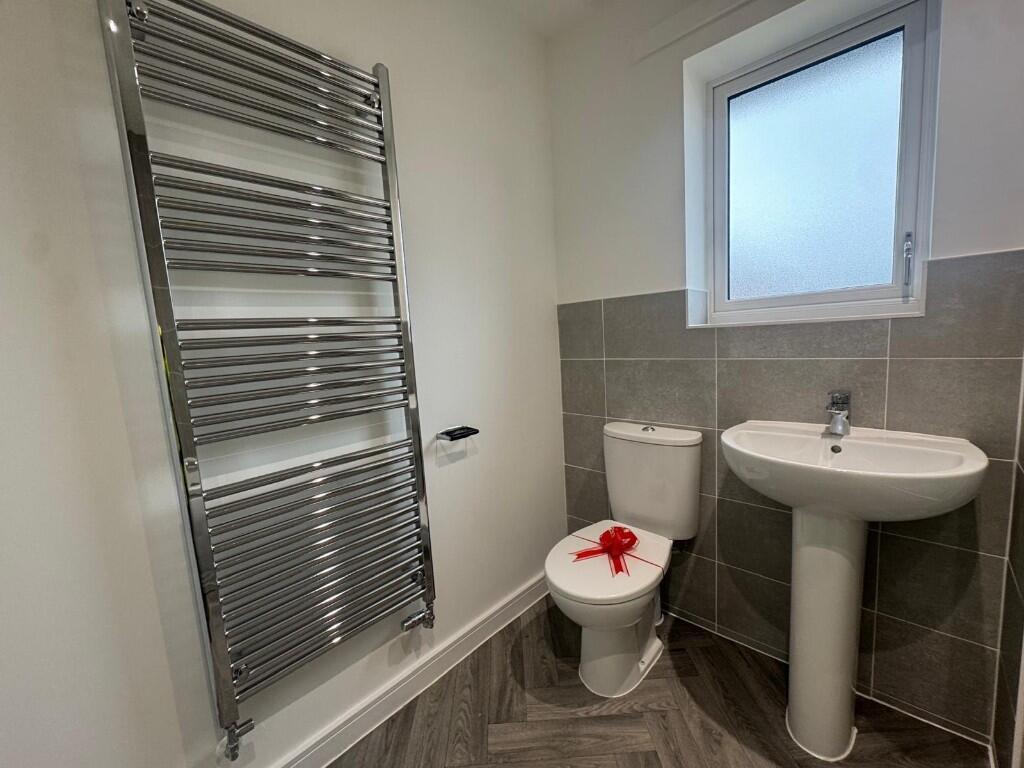 House in Daventry, Timken - More