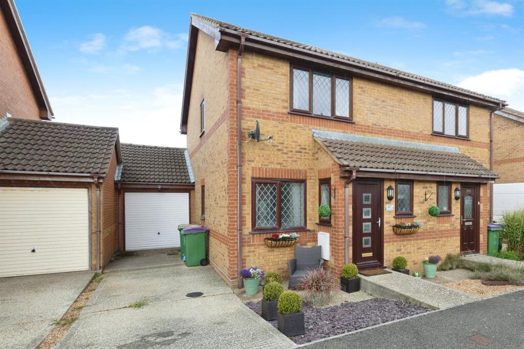 Main image of property: Megan Close, Lydd, Romney Marsh